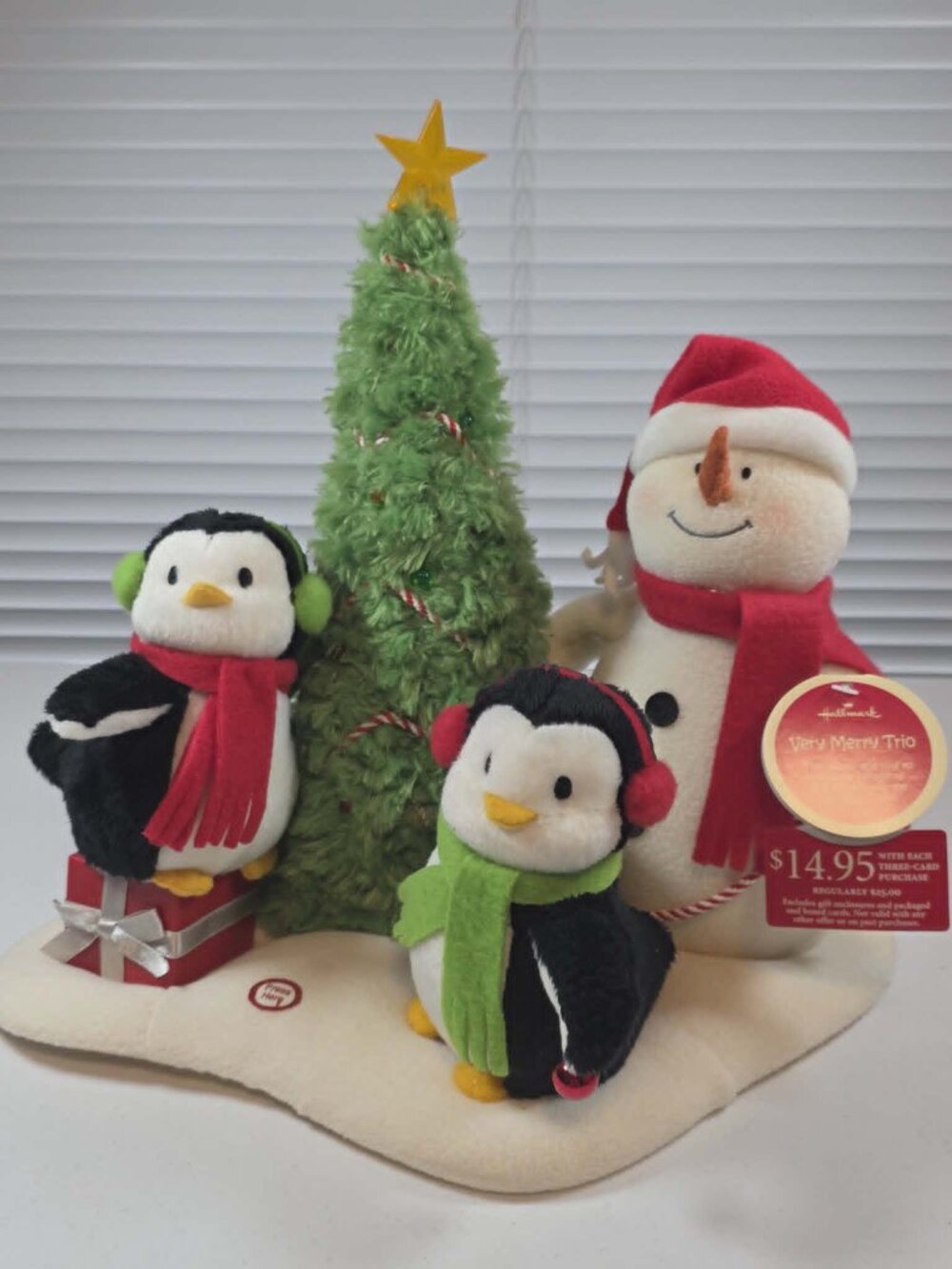 HALLMARK JINGLE PALS PENGUINS SNOWMAN ROCKIN AROUND CHRISTMAS TREE SINGING 2006